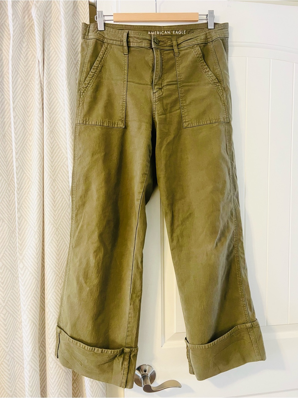 American Eagle Outfitters Women’s Olive Utility Cargo Pants Size 10